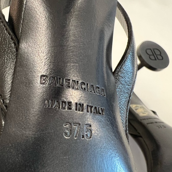 Balenciaga Afterhour Leather Logo Print Sandals - Picture 10 of 12